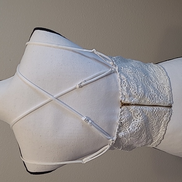 White Crop Bralette Top M Halter Blouse Summer - Picture 4 of 6